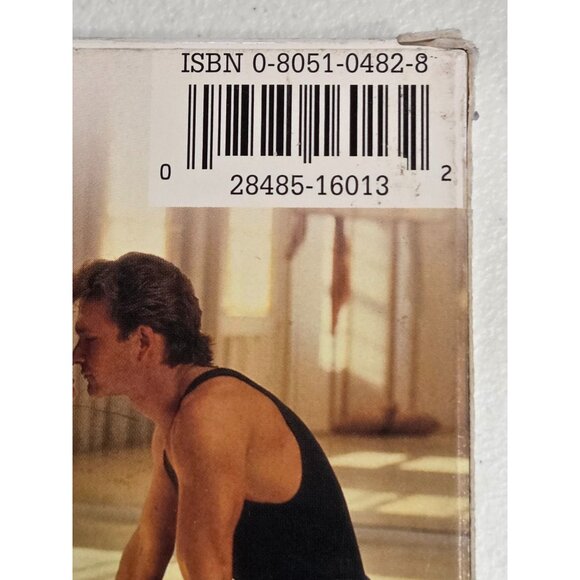Dirty Dancing 1987 (VHS 1997) Patrick Swayze Jennifer Grey Drama Romance Vintage - Picture 6 of 7